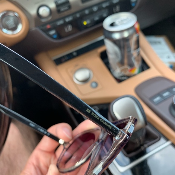 Unisex BOSS Sunglasses - Picture 4 of 6